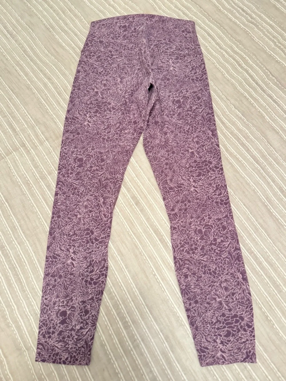 Lululemon Align Leggings- Size 4